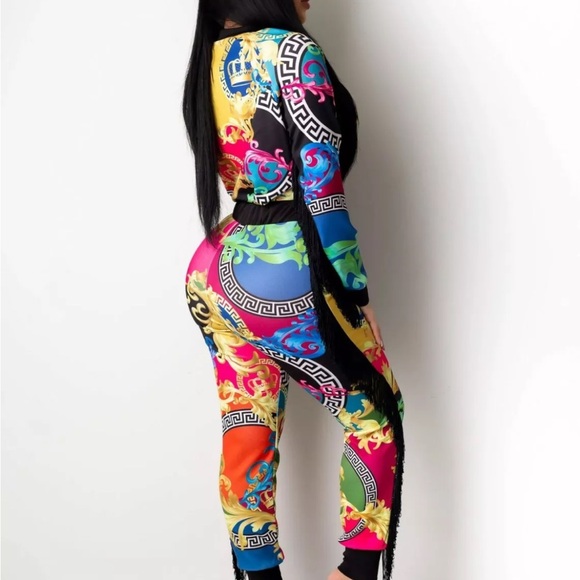 New Vibrant Colorful Two Piece Jogger Set Juniors’ Size XL - Picture 2 of 6